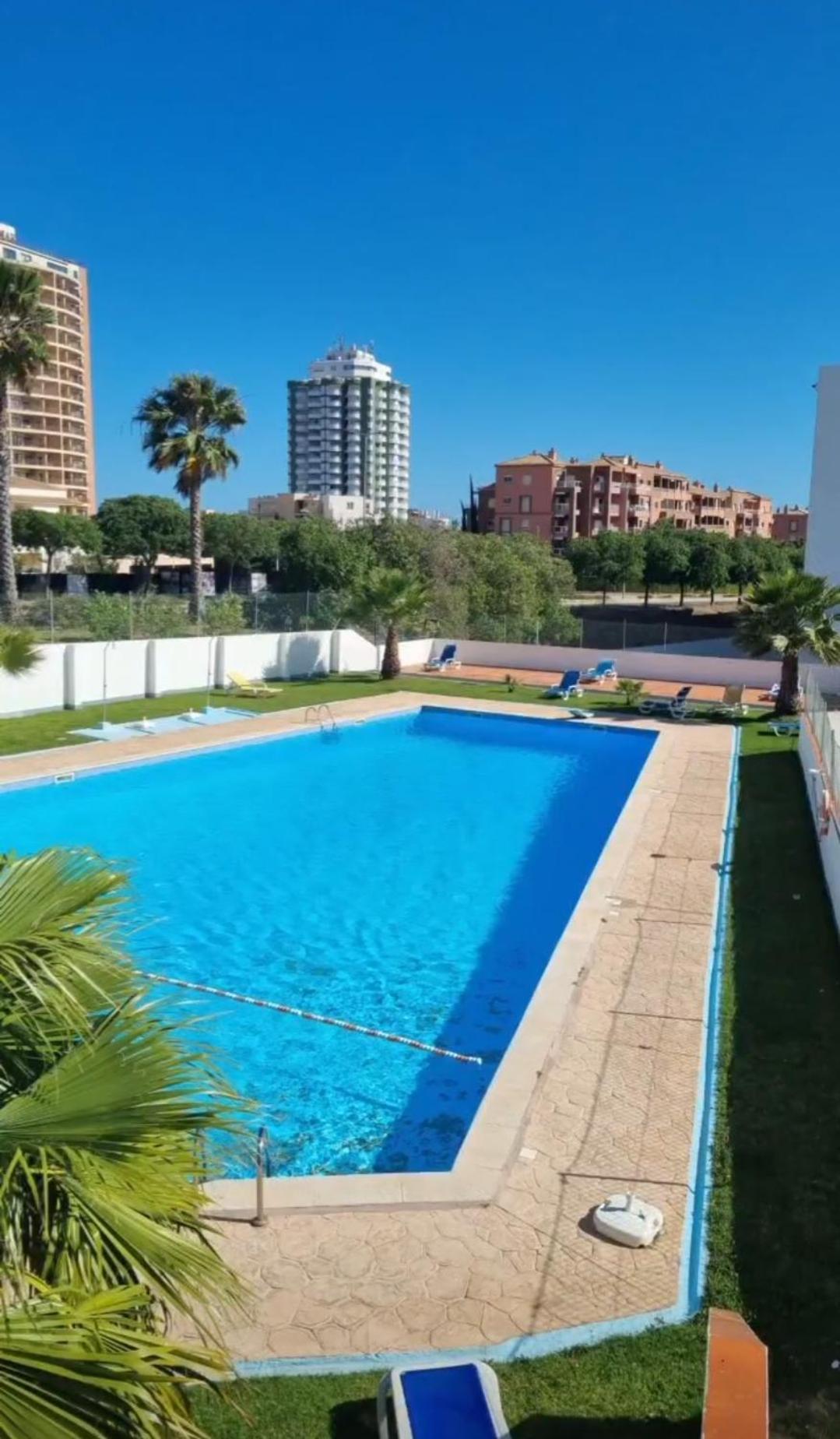 Sea Lovers Guest House Portimão Zewnętrze zdjęcie